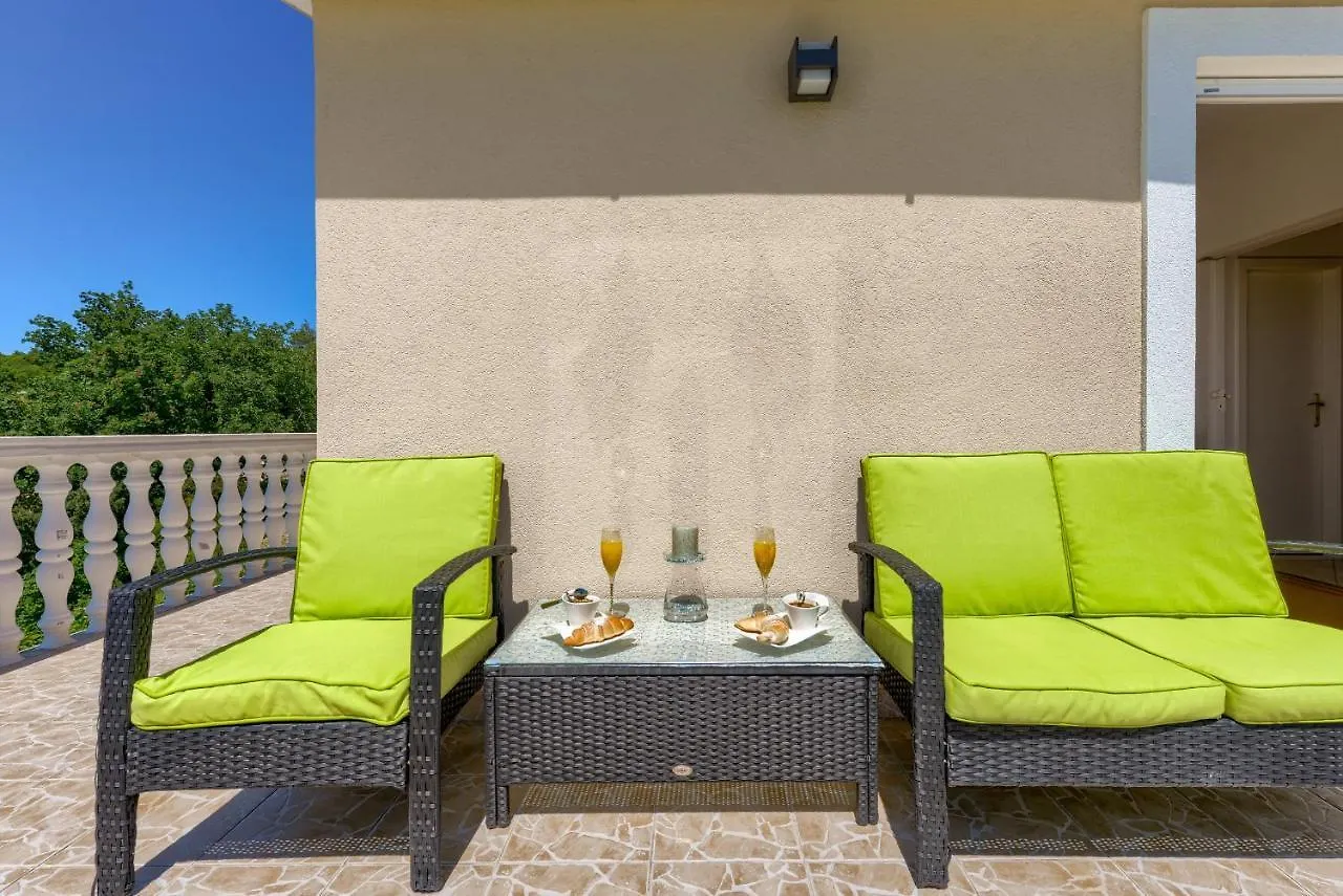 Haus Lilli Mit Pool Apartment Razanac 0*,  Croatia